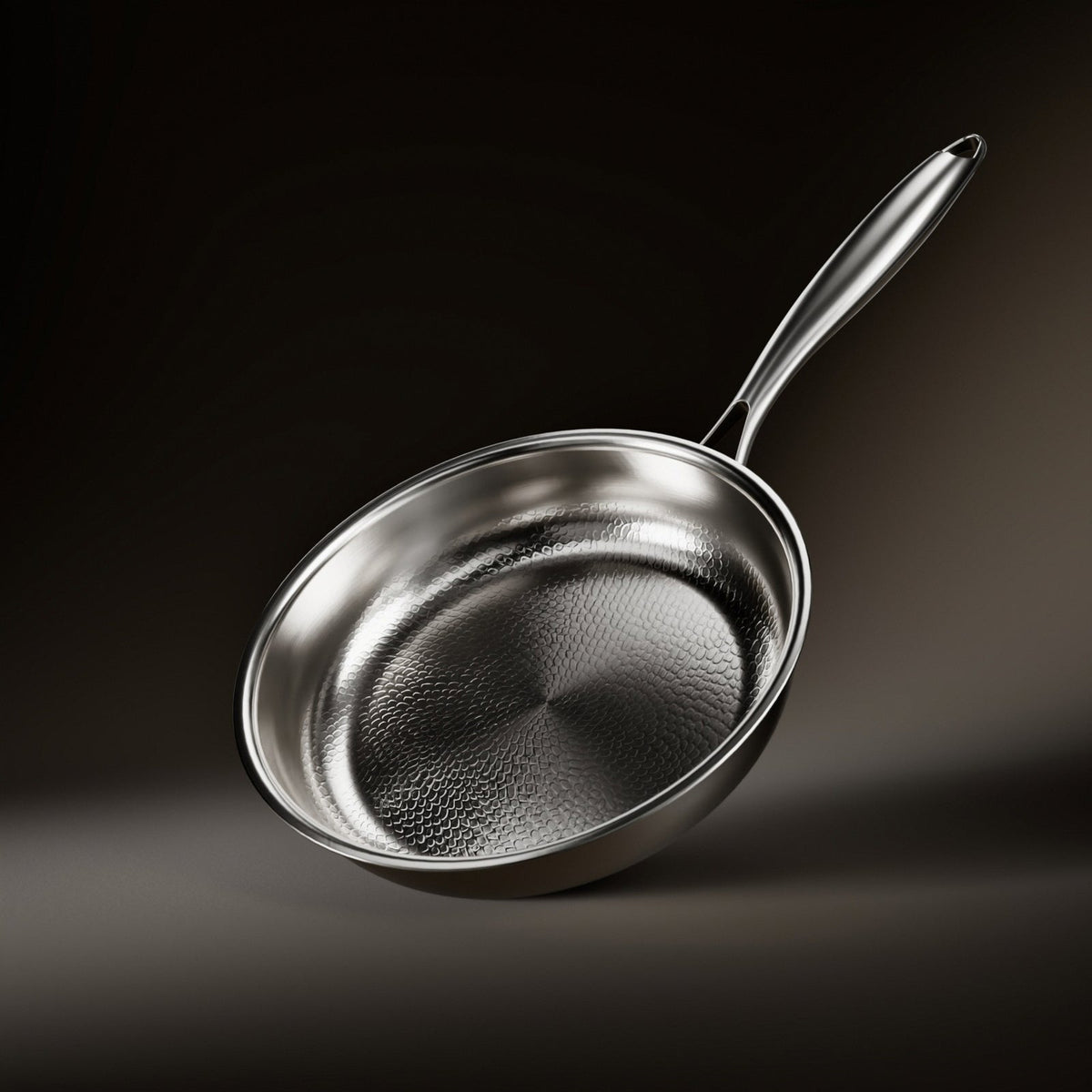 Hand-Hammered Titanium Frying Pan - PFAS-Free